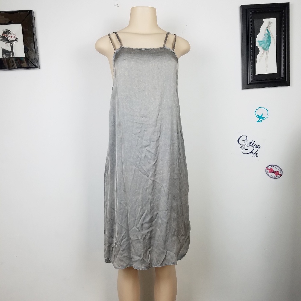 anthro/ saturday/sunday lavander gray straps drese